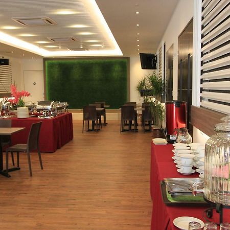 ג'והור בהרו Molek Garden Hotel מראה חיצוני תמונה