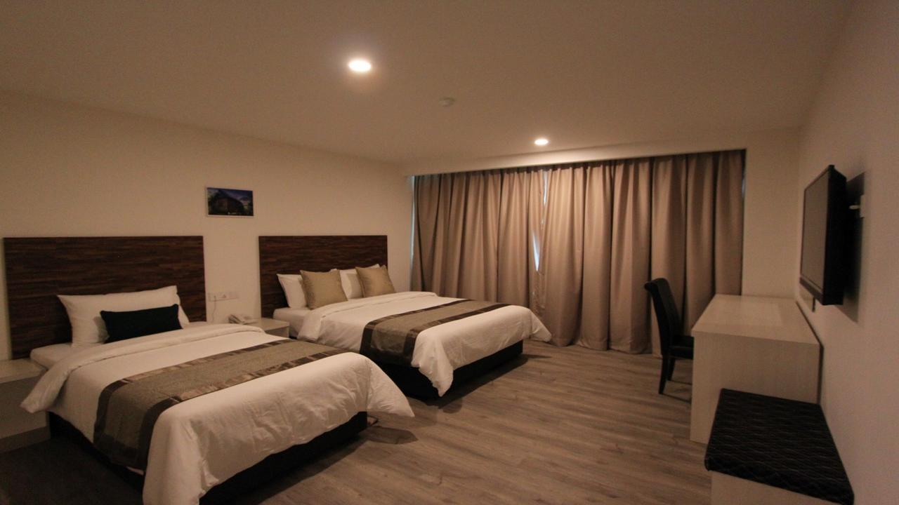 ג'והור בהרו Molek Garden Hotel מראה חיצוני תמונה