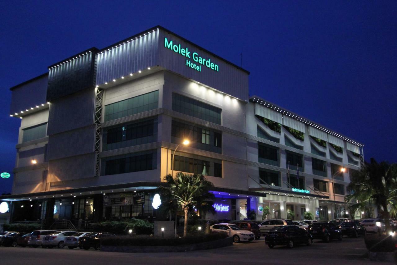 ג'והור בהרו Molek Garden Hotel מראה חיצוני תמונה