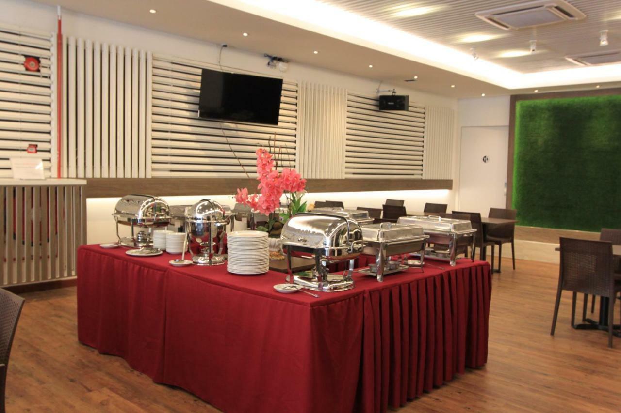 ג'והור בהרו Molek Garden Hotel מראה חיצוני תמונה