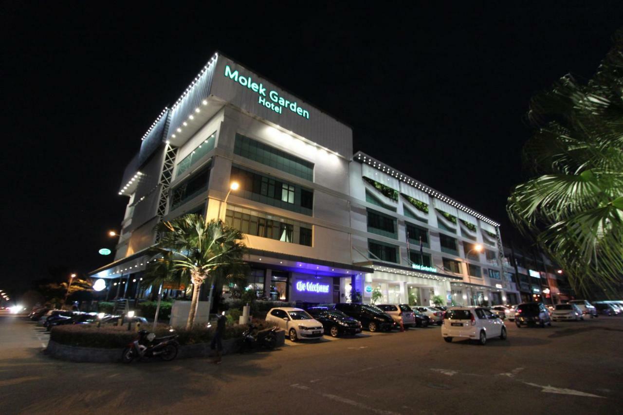 ג'והור בהרו Molek Garden Hotel מראה חיצוני תמונה